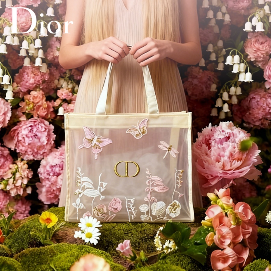 Christian Dior Dior'un Çantası - Beauty Makeup Vanity incelemesi ve fiyatı